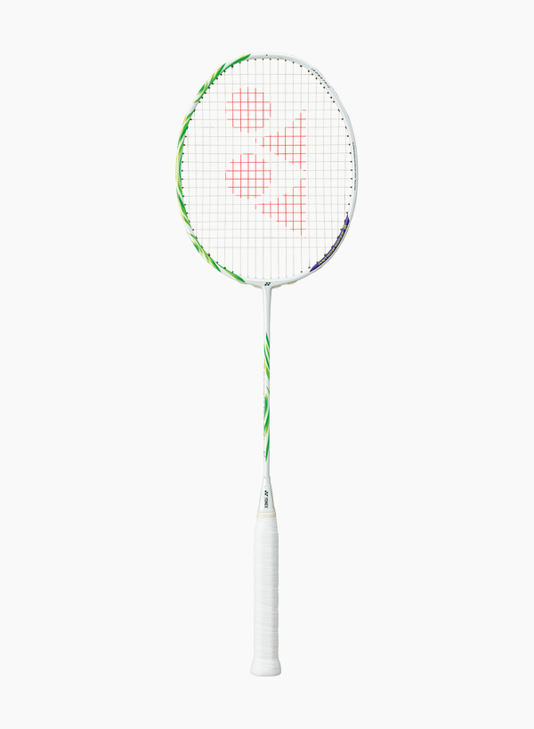 Yonex Astrox head-heavy racket example